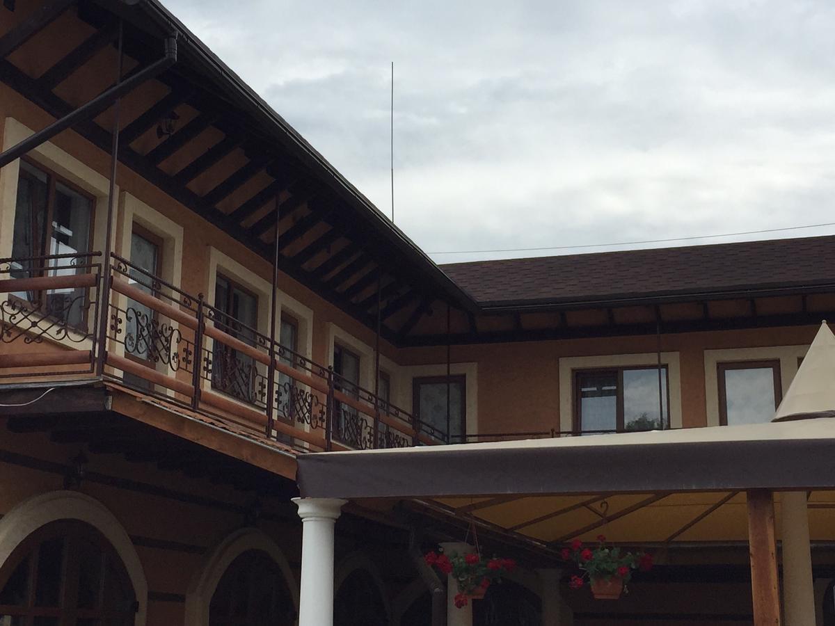 Ploskoye Minihotel Zolotoe Runo מראה חיצוני תמונה